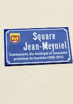 Plaque Square Jean-Meyniel Plaque Square Jean-Meyniel